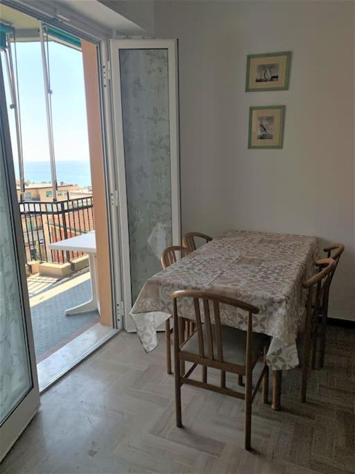 Vista Mare Con Ogni Comfort Varazze Exterior foto